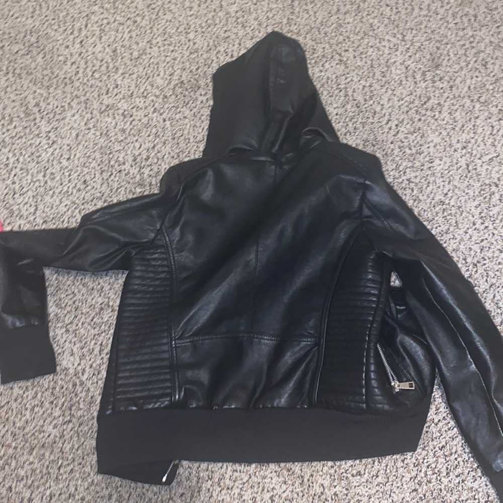 Jacket - Picture 2 of 3